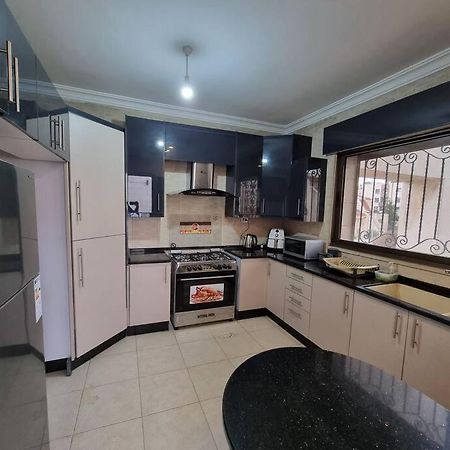 Deir Ghbar 3 Rooms Apart อัมมาน ภายนอก รูปภาพ