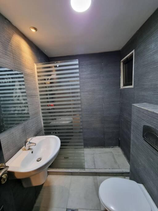 Deir Ghbar 3 Rooms Apart อัมมาน ภายนอก รูปภาพ